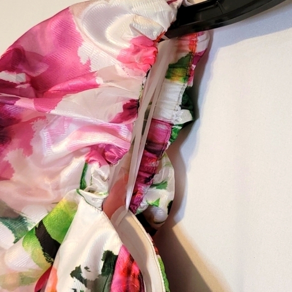 theia Oeganza Multi Floral Print Tea Leght Cocktail Dress - Picture 11 of 17